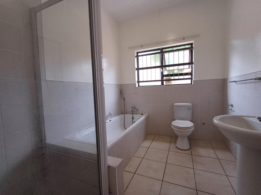 2 Bedroom Property for Sale in Flamwood North West